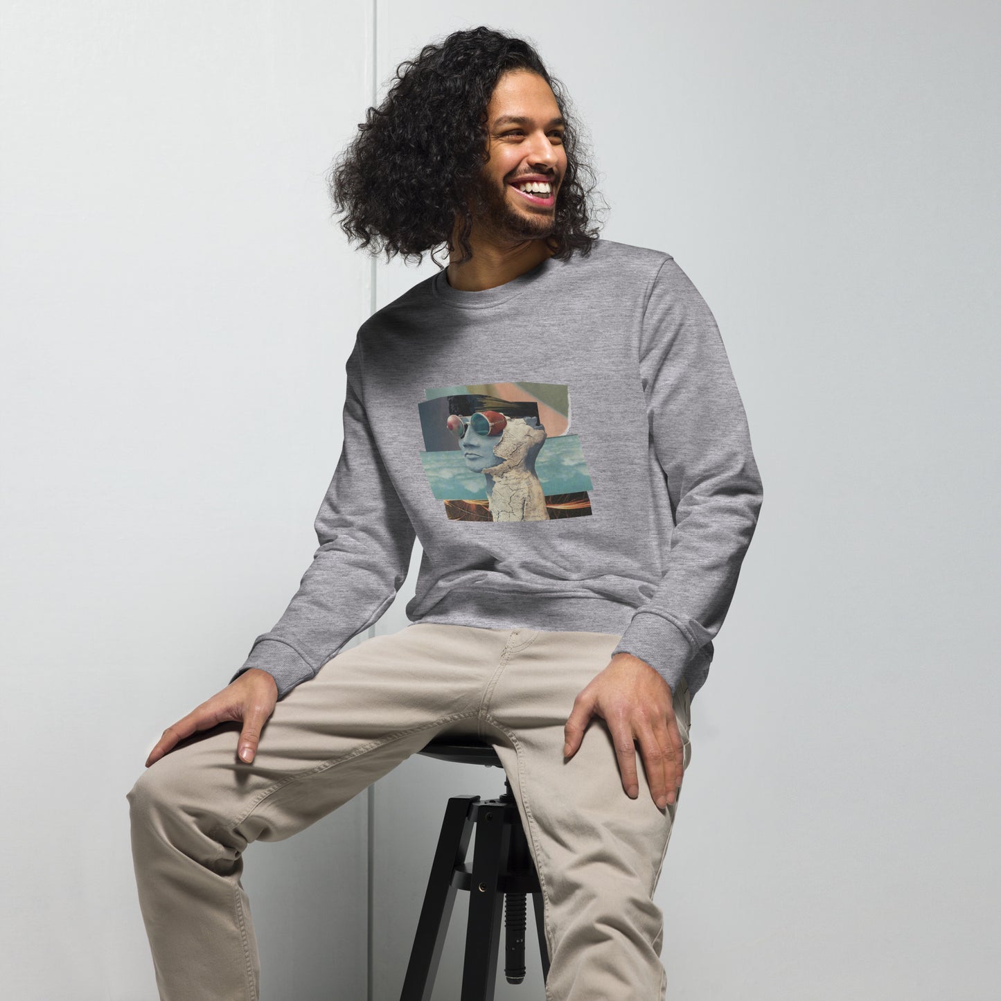 Fragmented Reality Unisex organic sweatshirt