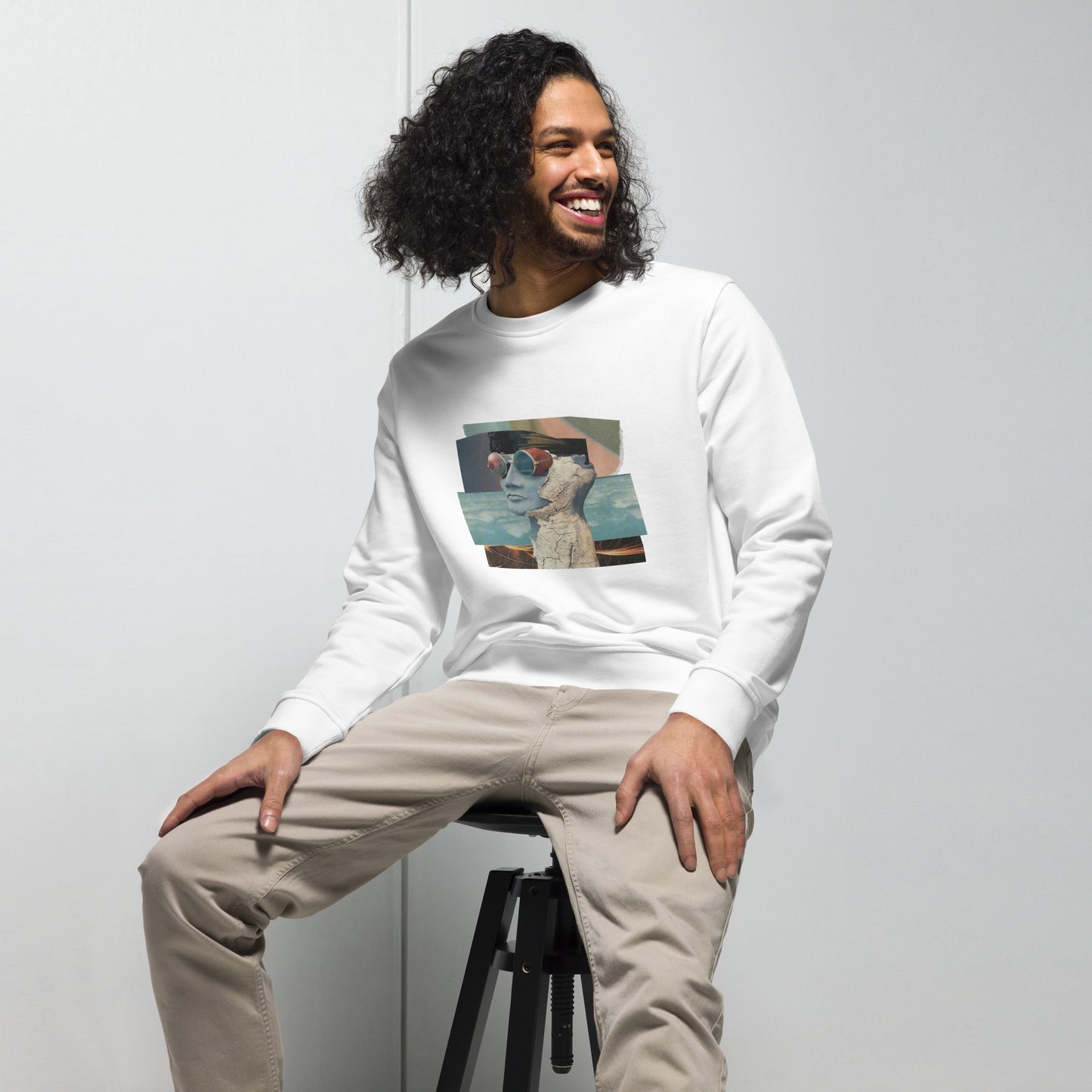 Fragmented Reality Unisex organic sweatshirt